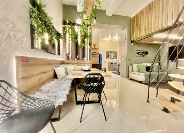 Prémiový mezonet s wellness a súkromným dvorom v centre BA