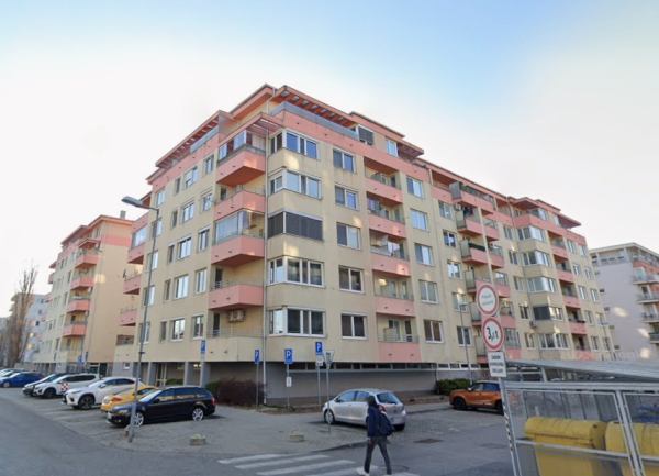 PRENÁJOM – 1i, 54 m2 byt s balkónom, Na križovatkách, Ružinov – Trnávka.