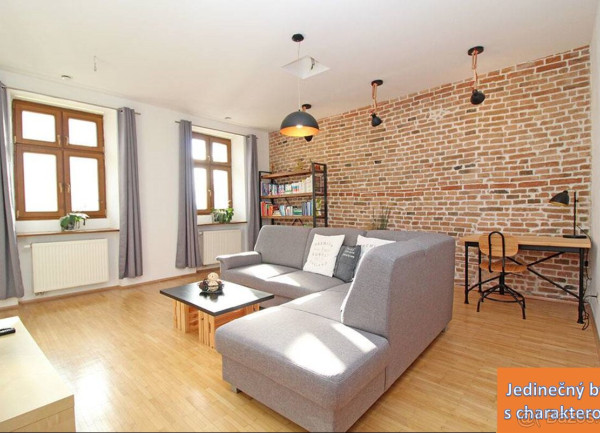 PRENÁJOM – 2i, 72 m2 byt, centrum mesta, Hviezdoslavovo nám.