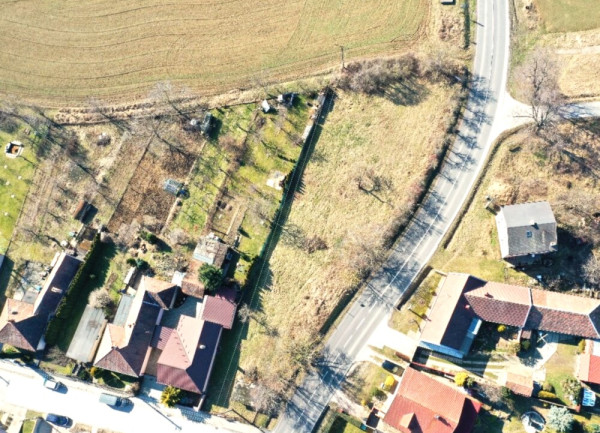 PREDAJ – stavebný pozemok 1714 m2, Budmerice, okr. Trnava.