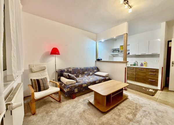 Šikovný 1i byt s balkónom v tichej časti Vrakune (30 m²)