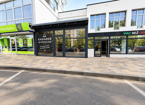 PRIESTOR PRE VAŠU KAVIAREŇ ALEBO BAR (190 m²)